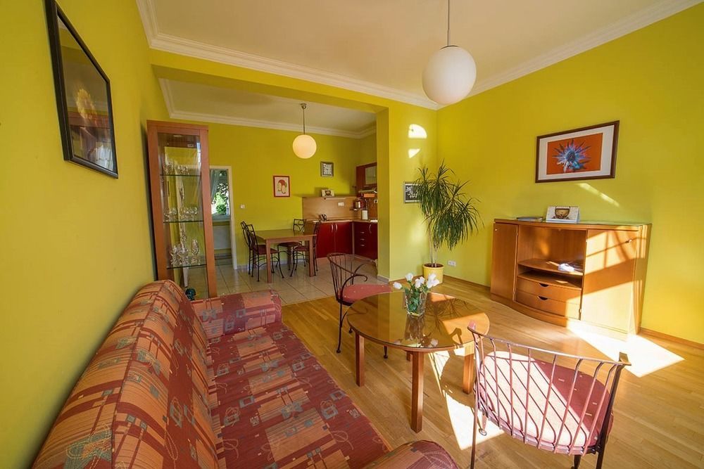Festival Apartment Karlovy Vary Exterior photo